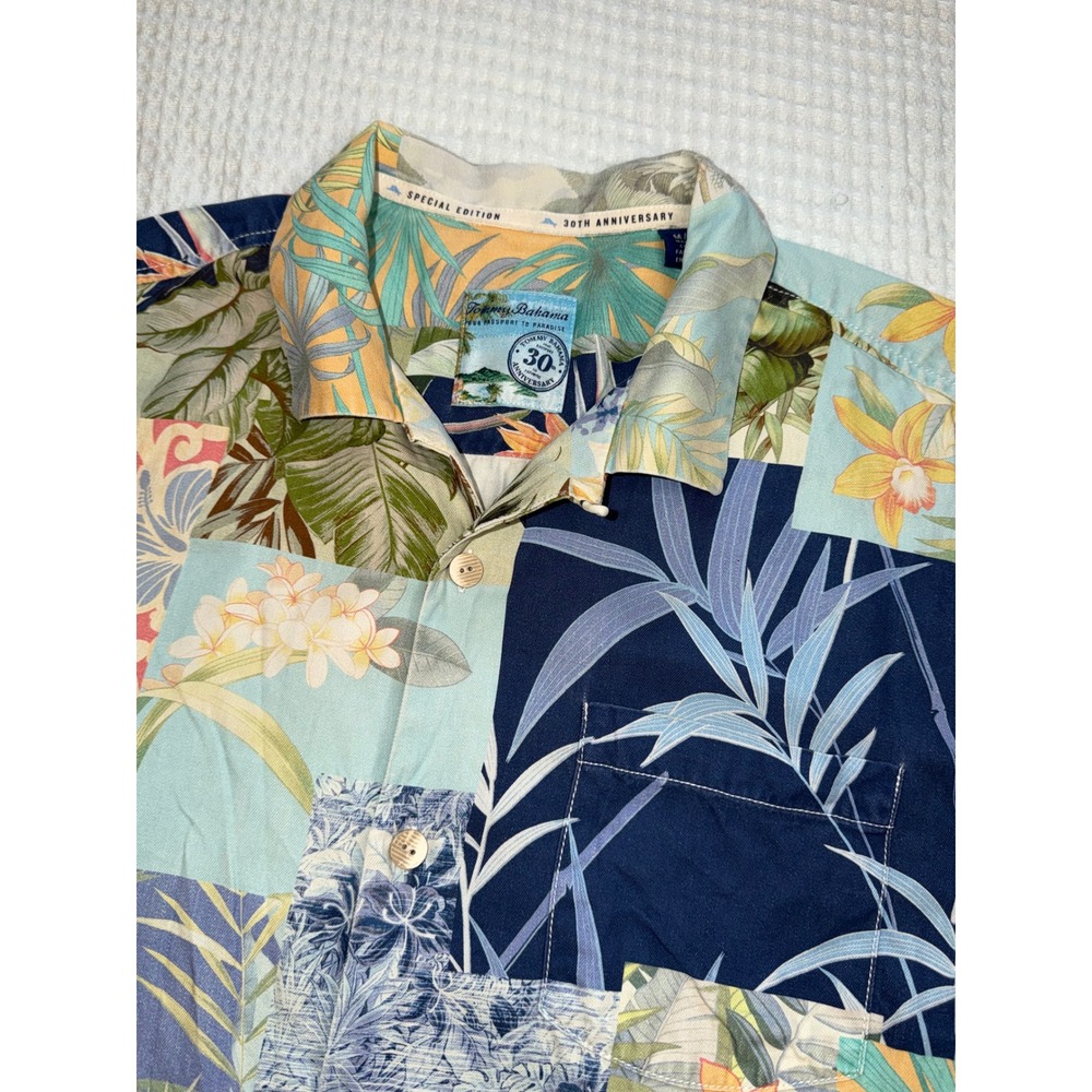 Tommy Bahama Button Down Mens M Multi Color 30th Anniversary Special Edition
